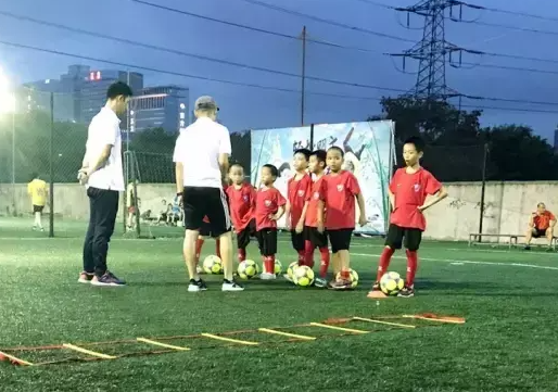 Football training ideas for kids